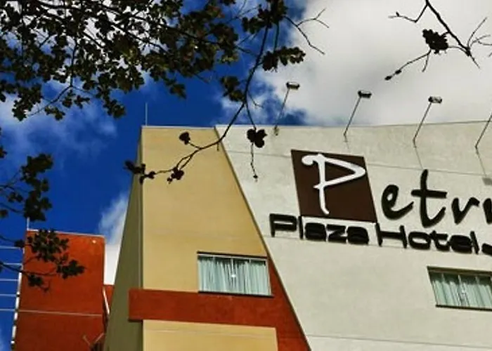 Petry Plaza Hotel